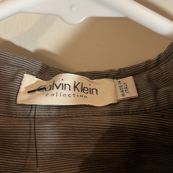 Women’s Taupe Button Down Blouse Calvin Klein Authentic - Picture 2 of 5